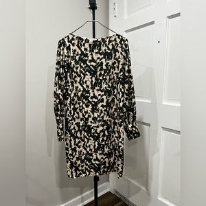 Green & cream Floral midi long sleeve dress